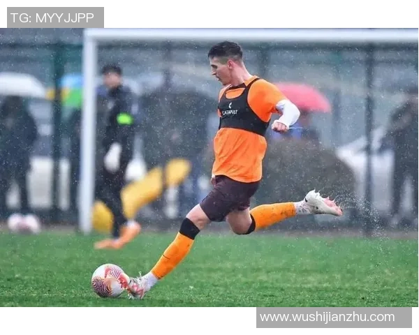 足球明星全景图鉴汇总尽览全球顶级球员风采与精彩瞬间